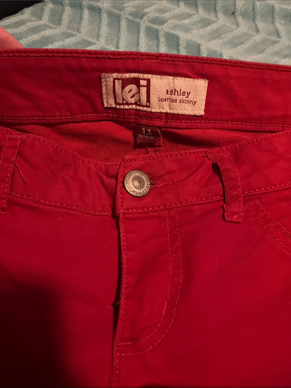 Lei's Red Low-Rise Skinny Jeans